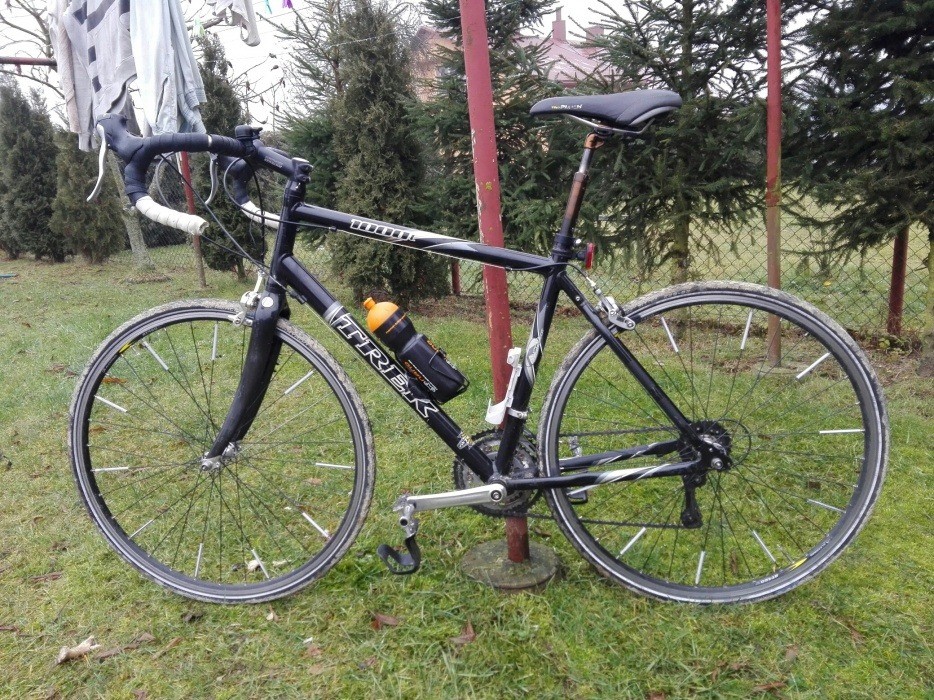 trek 1000c road bike